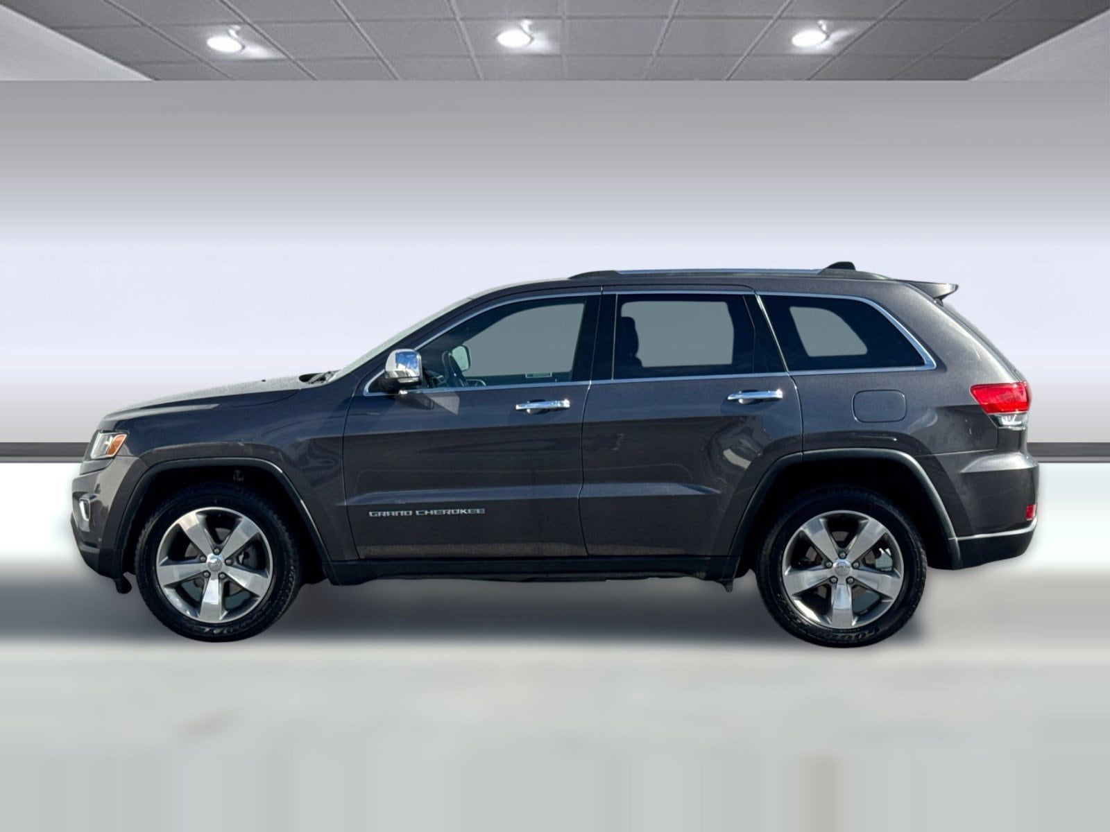 Used 2016 Jeep Grand Cherokee Limited with VIN 1C4RJFBGXGC506252 for sale in Colma, CA