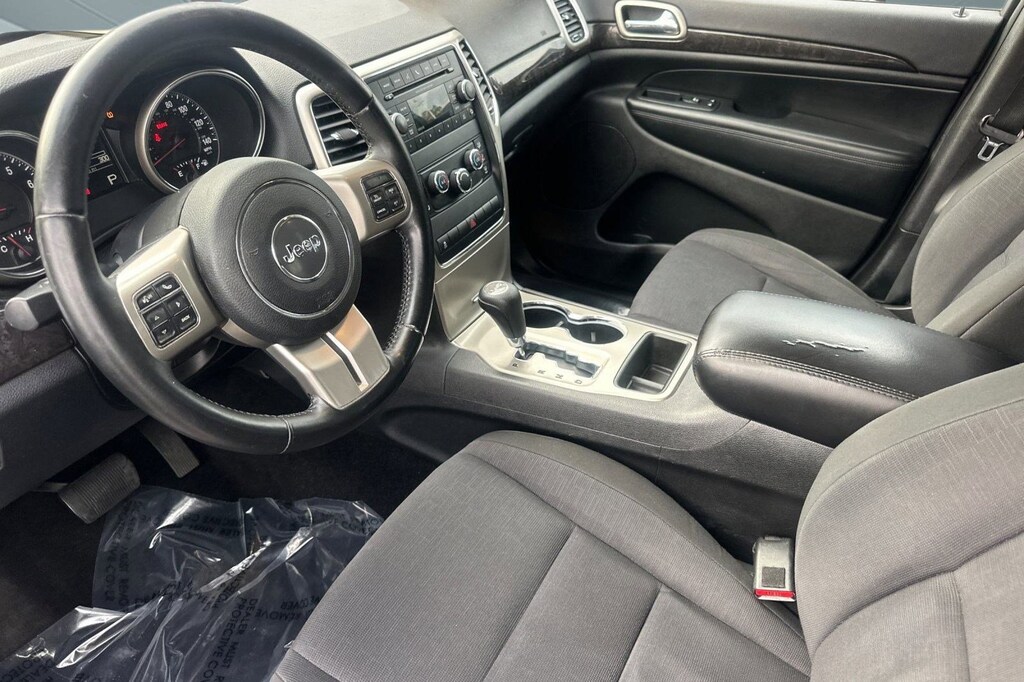 Used 2012 Jeep Grand Cherokee Laredo 4x4 SUV
