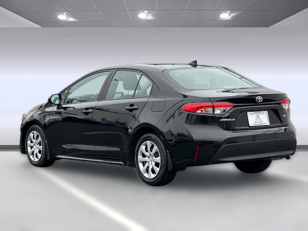 Used 2023 Toyota Corolla LE Sedan