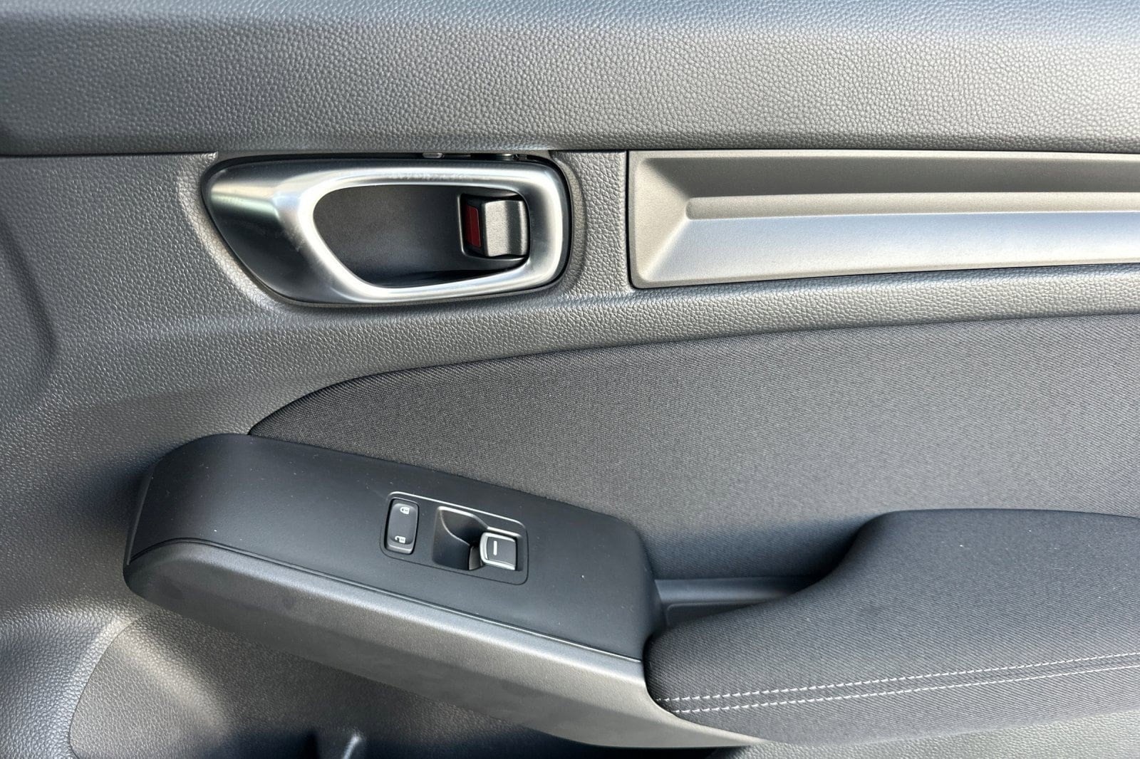 2026 Honda Civic Hatchback Sport - Photo 26