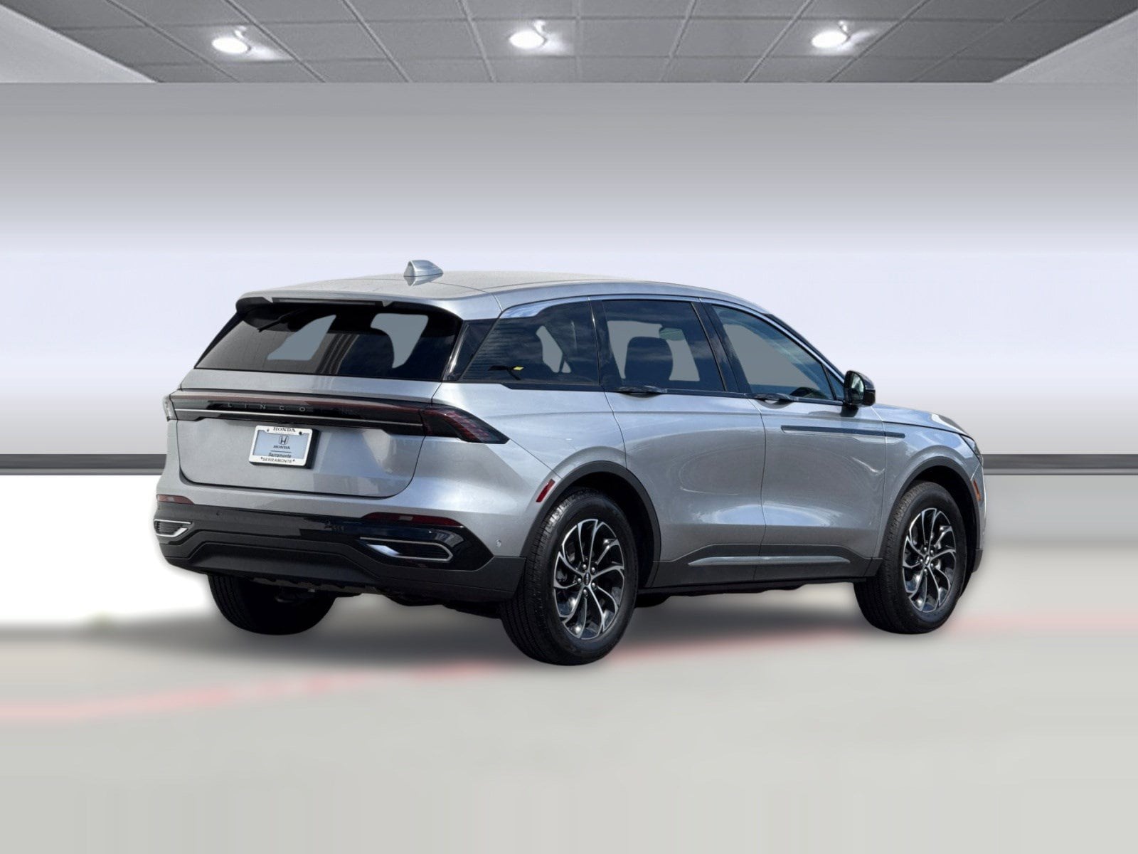 2024 Lincoln Nautilus Premiere photo 3