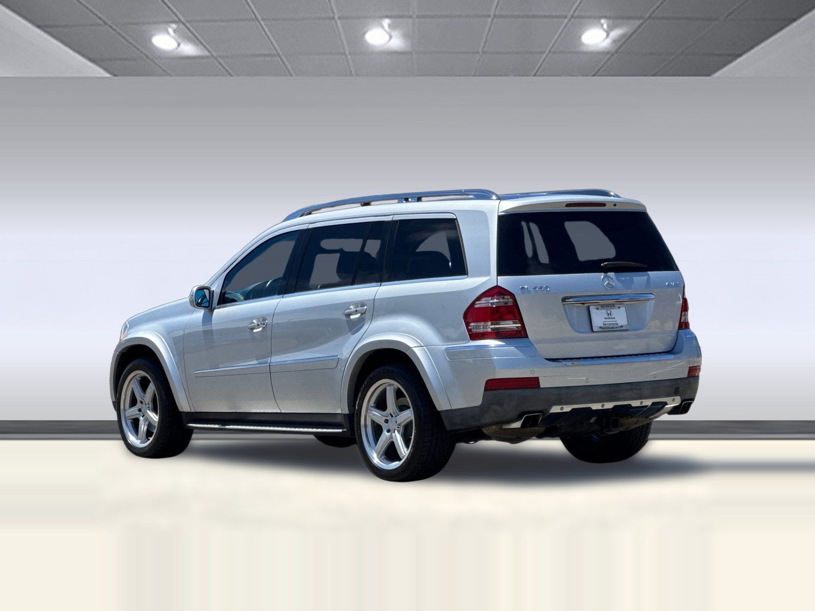 GL-Class SUV