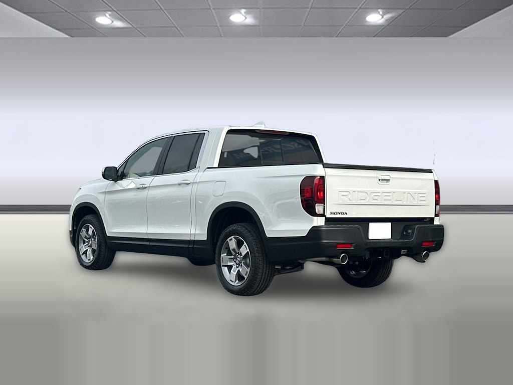 New 2026 Honda Ridgeline RTL Truck Crew Cab