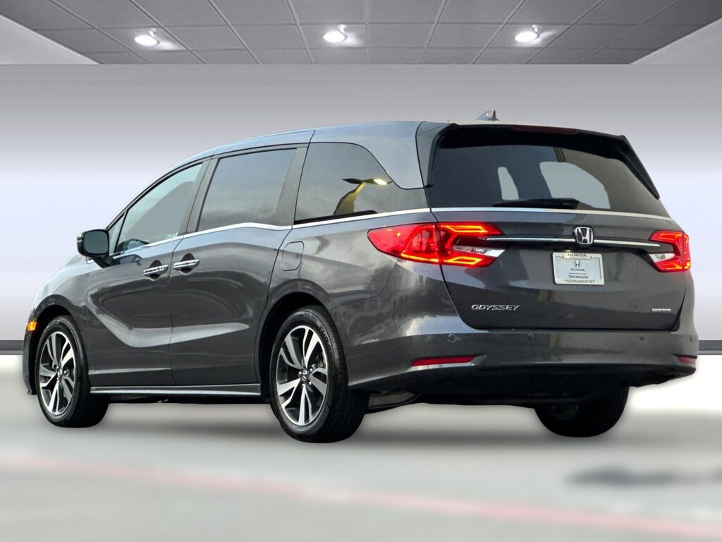 Certified 2024 Honda Odyssey Touring Van