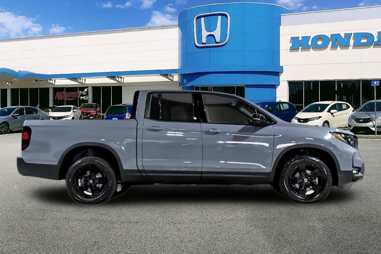 Ridgeline Black Edition Truck Crew Cab