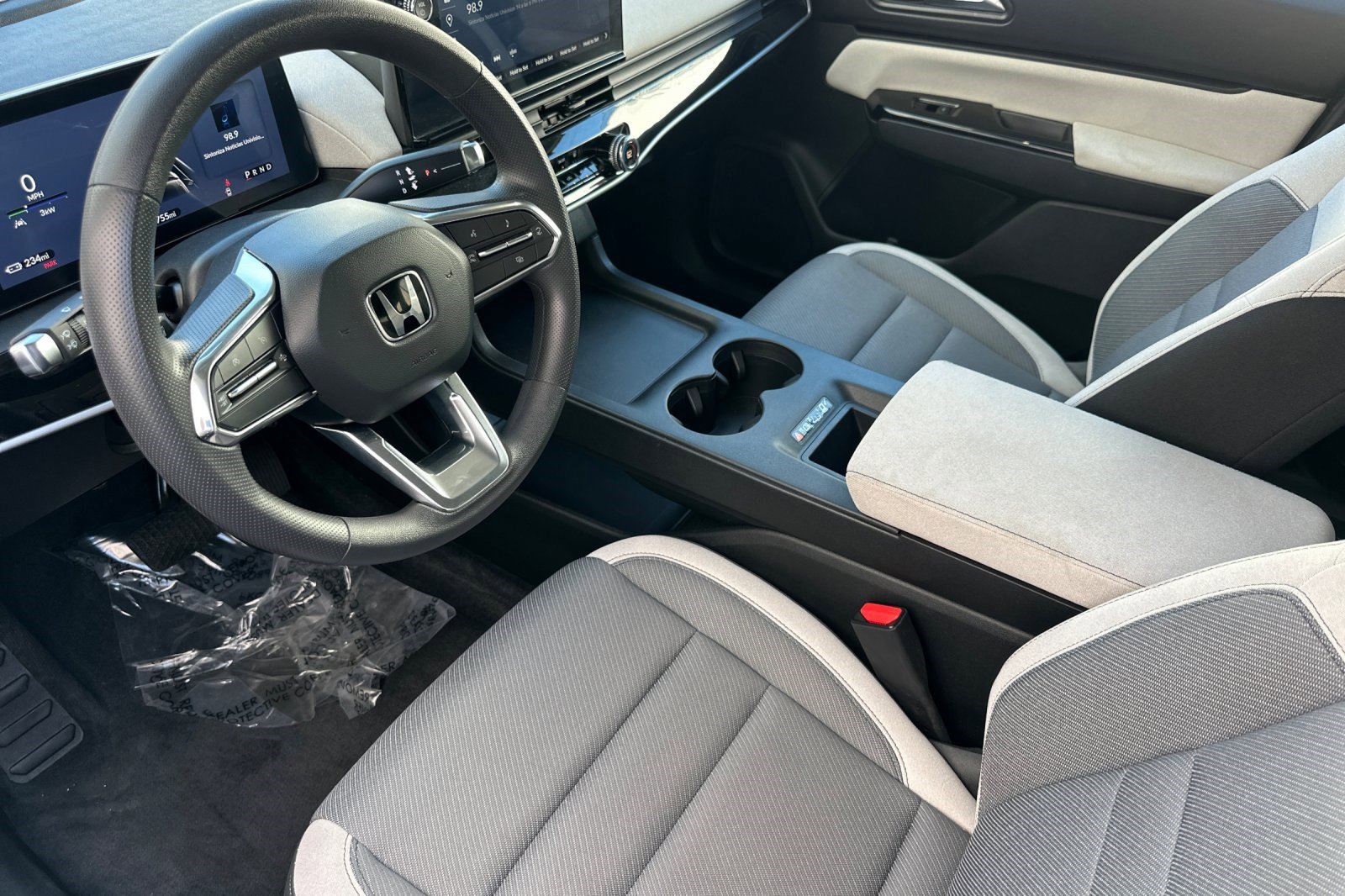 2024 Honda Prologue EX photo 4