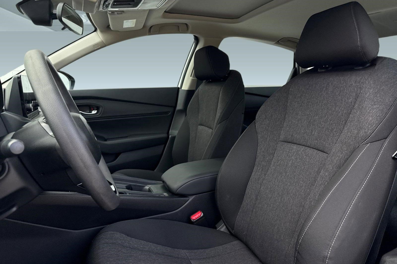 2025 Honda Accord SE photo 4