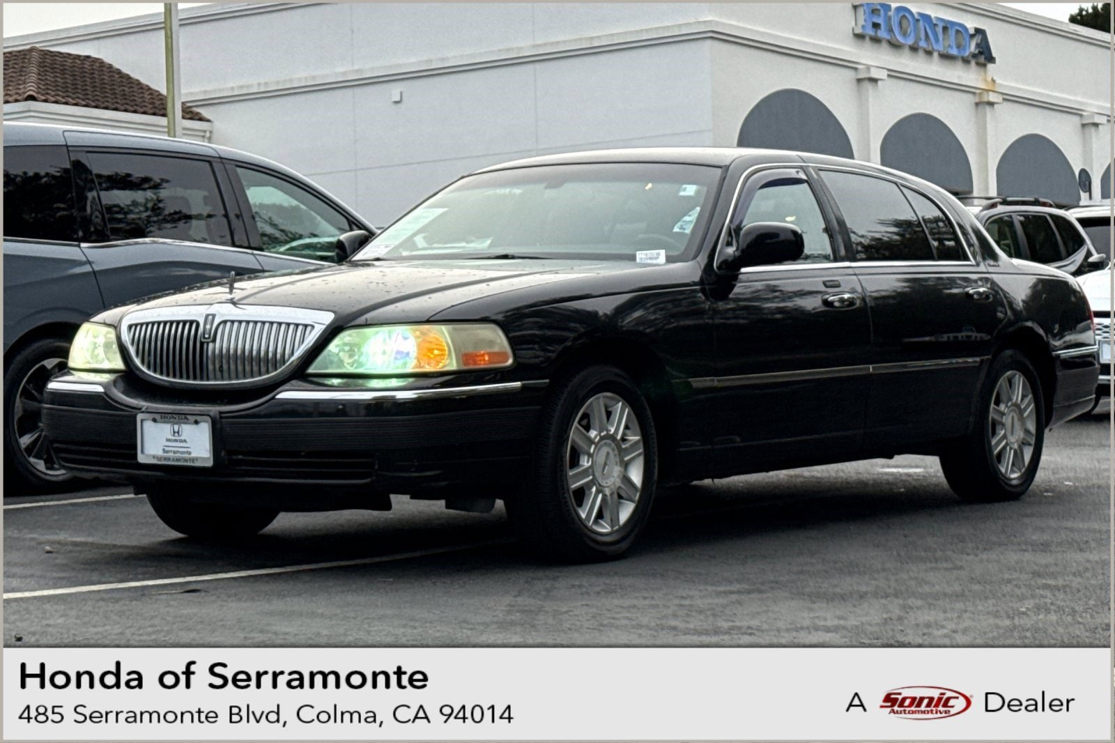 2007 Lincoln Town Car Executive's photo