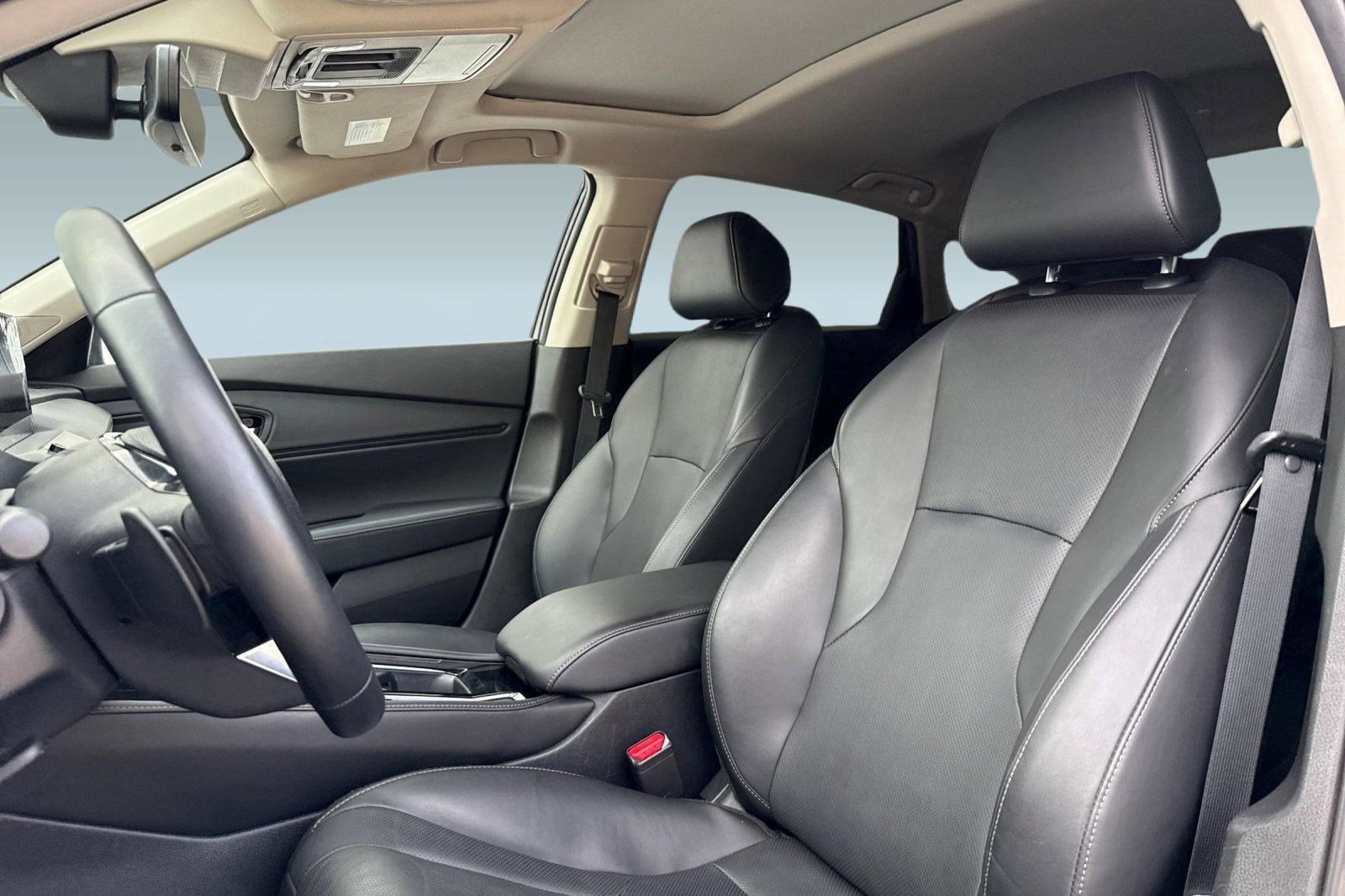 2025 Honda Accord Hybrid Touring photo 4