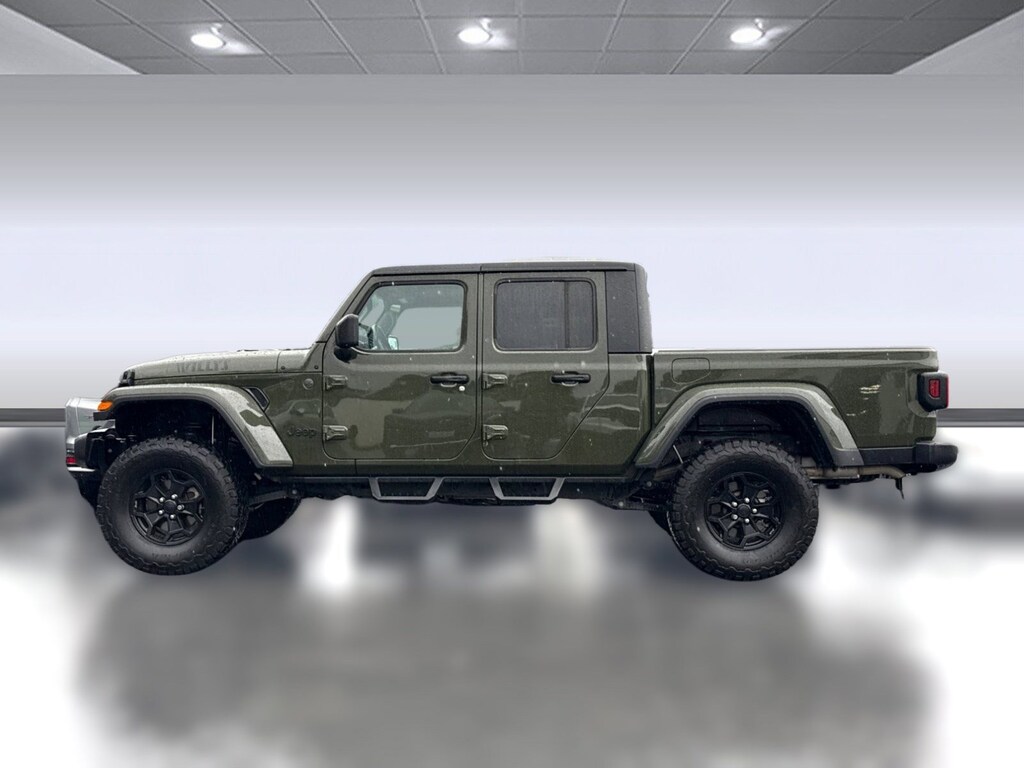 Used 2022 Jeep Gladiator Sport Truck Crew Cab