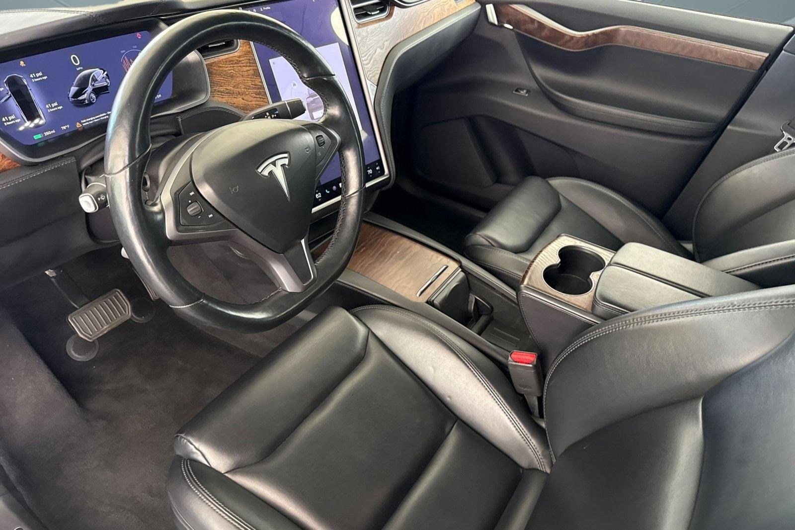 Model X Long Range Plus SUV
