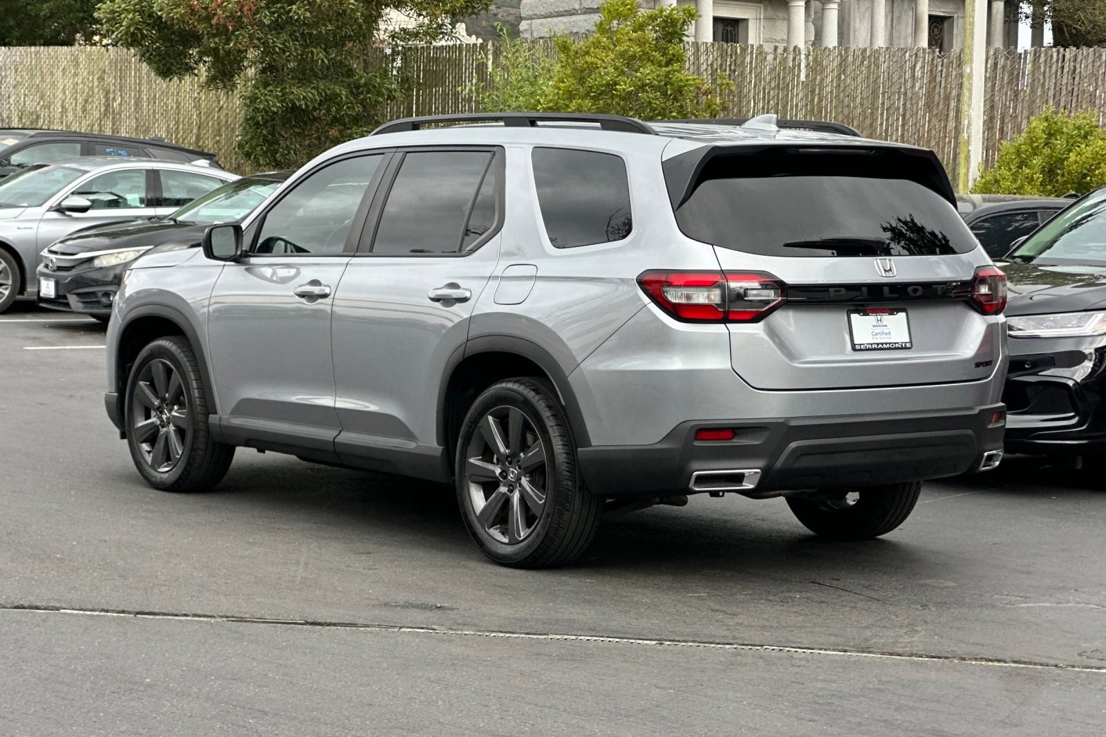 2023 Honda Pilot Sport photo 3