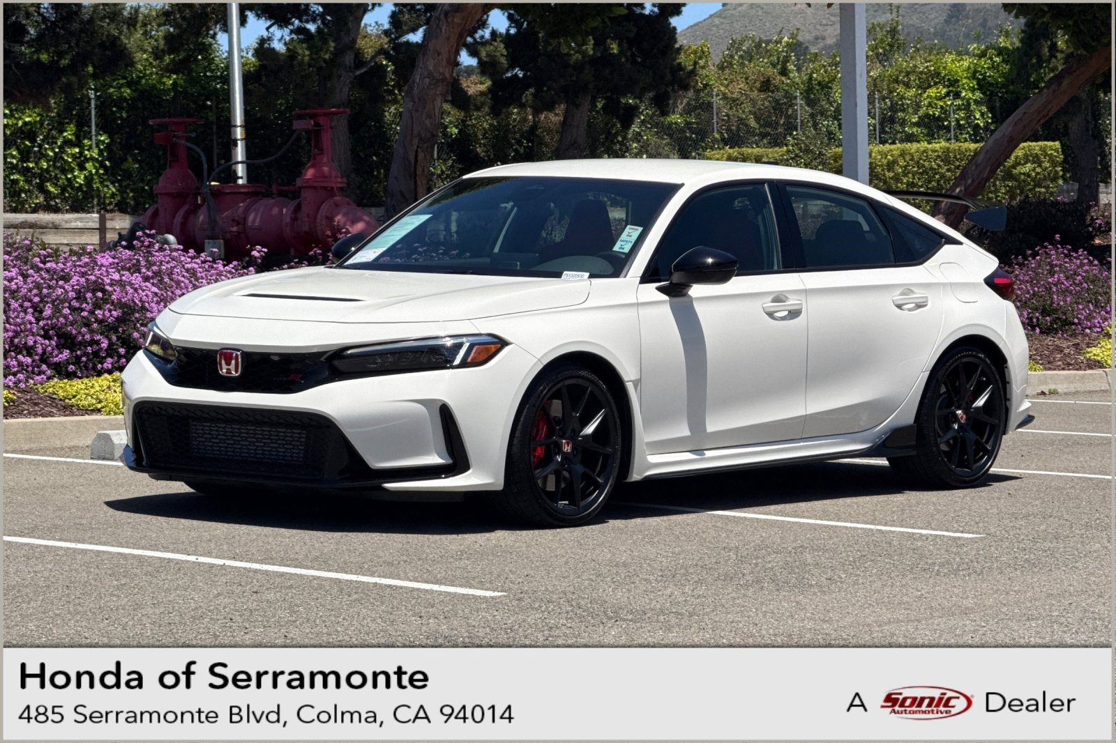 2025 Honda Civic Type-R's photo