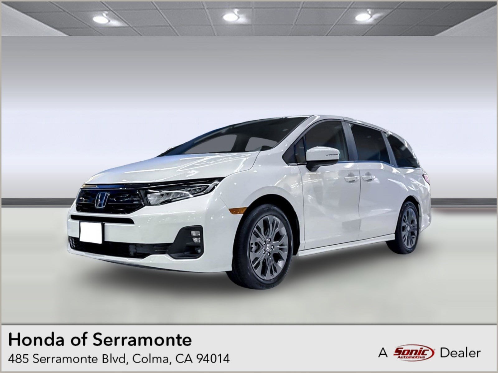 2026 Honda Odyssey Touring's photo