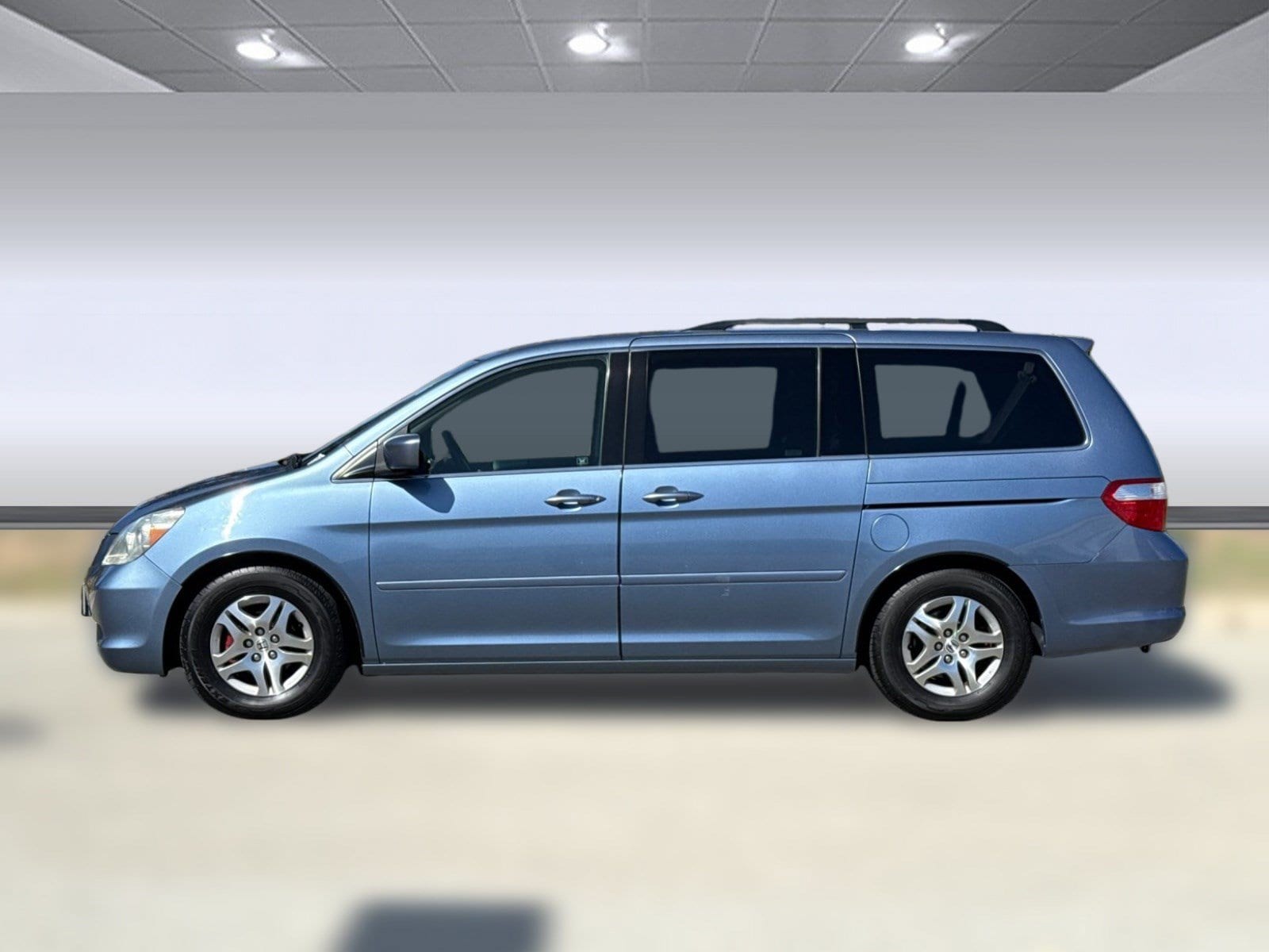 Used 2005 Honda Odyssey EX with VIN 5FNRL38475B092353 for sale in Colma, CA