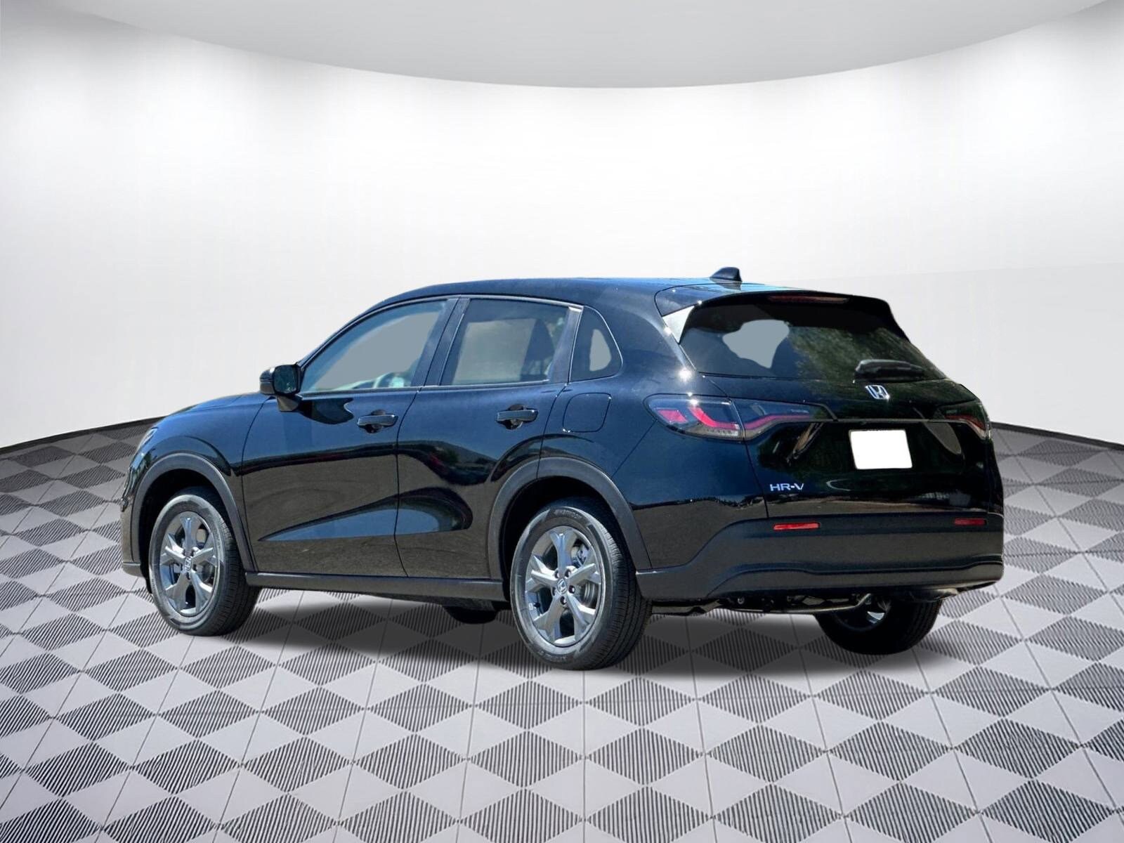 2026 Honda HR-V LX photo 3