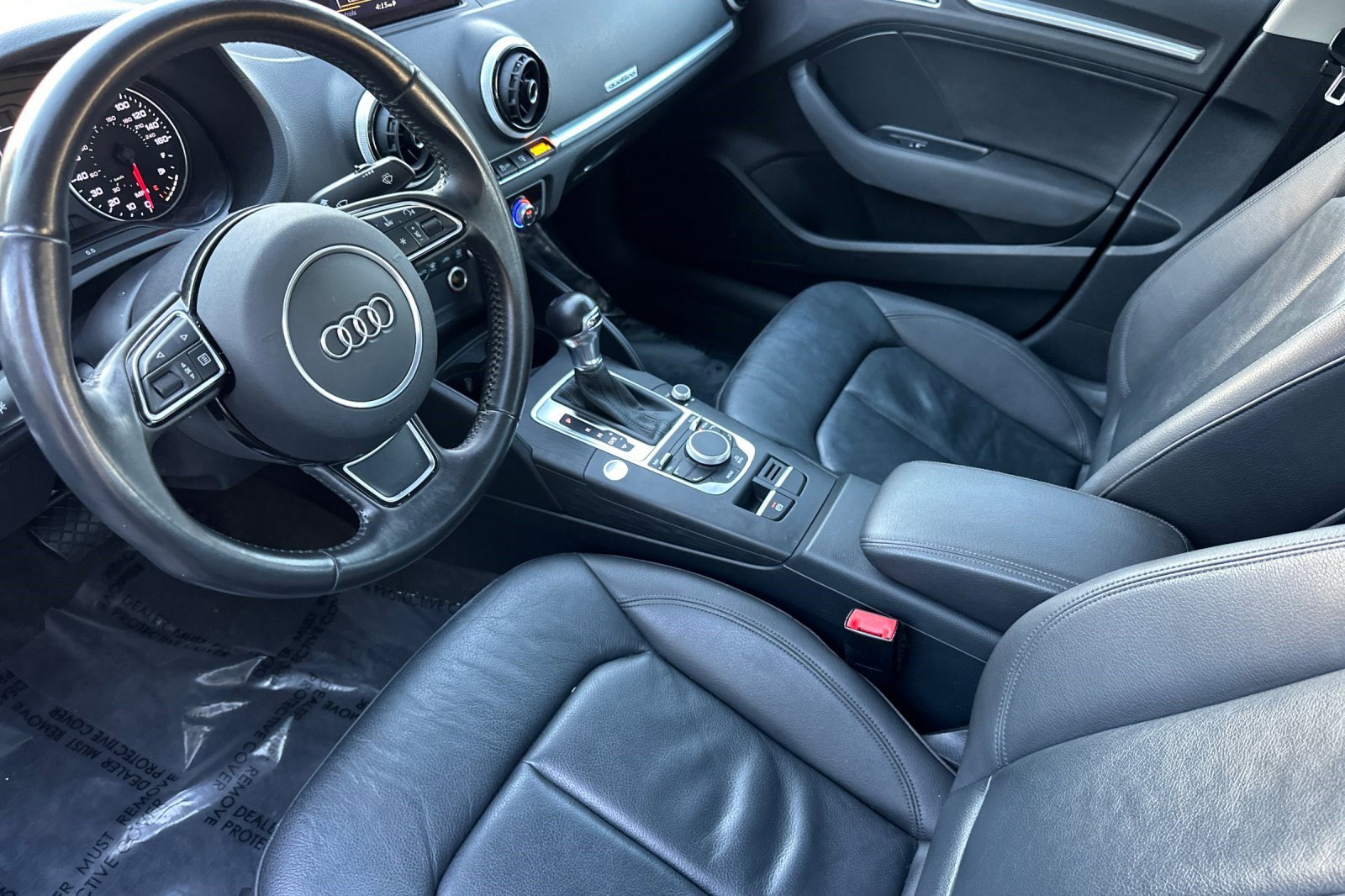 2015 Audi A3 Quattro Premium Plus photo 3