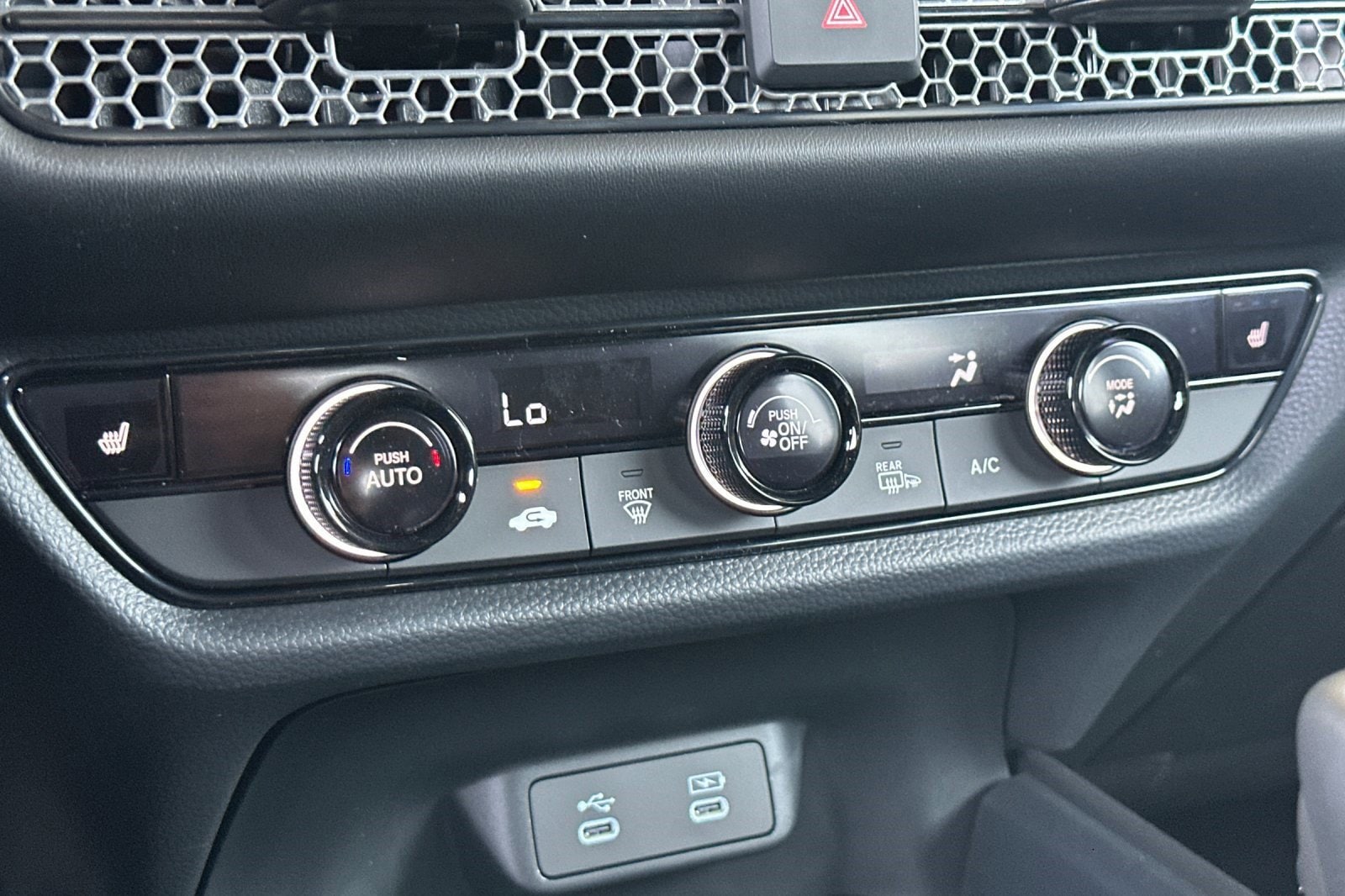 2026 Honda HR-V Sport - Photo 17