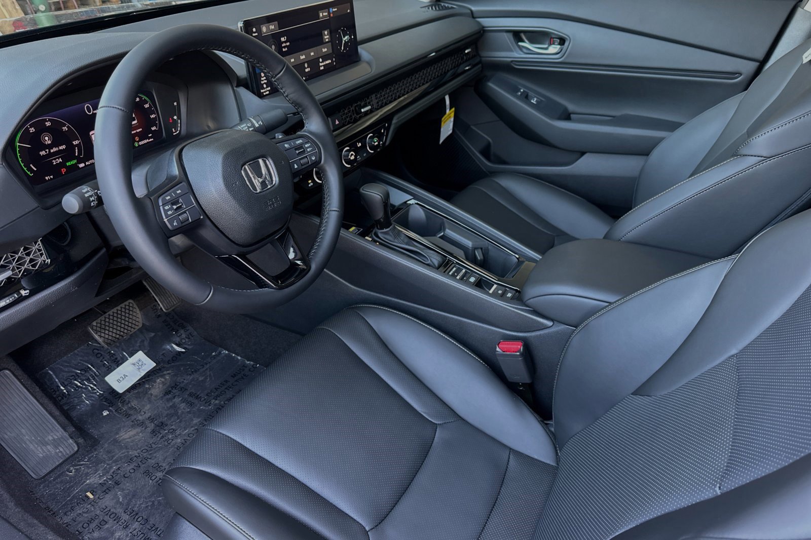 2025 Honda Accord Hybrid EX-L photo 4