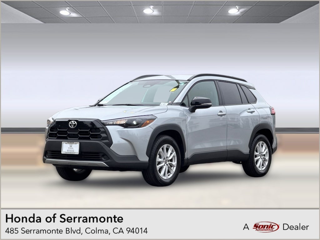 Used 2026 Toyota Corolla Cross LE SUV