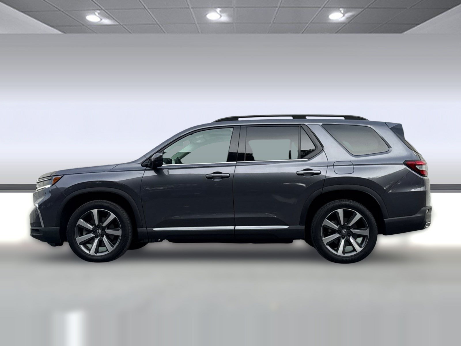 Certified 2024 Honda Pilot Touring SUV