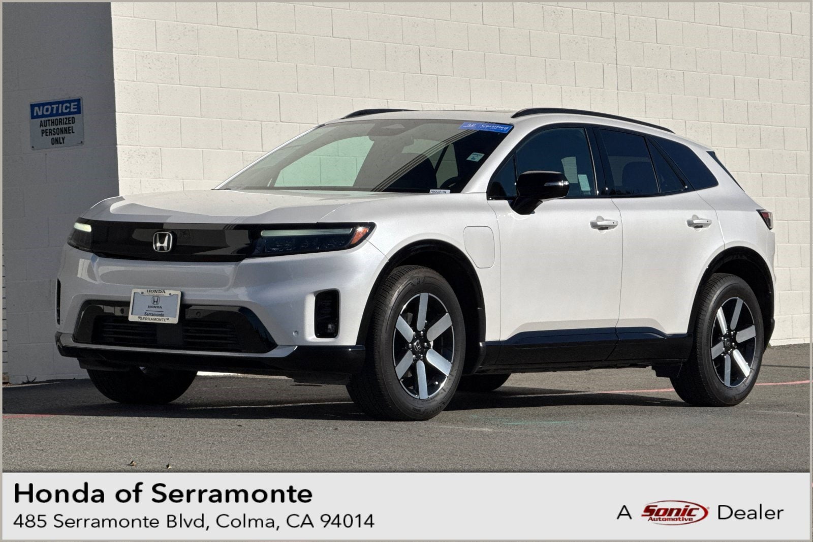 2024 Honda Prologue Touring's photo