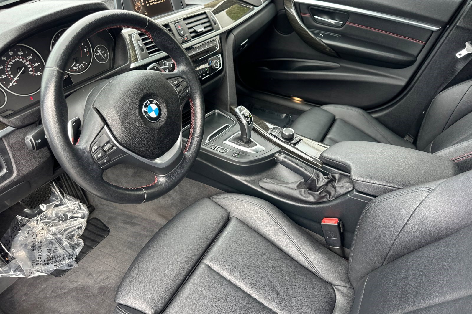 2017 Bmw 330i photo 2