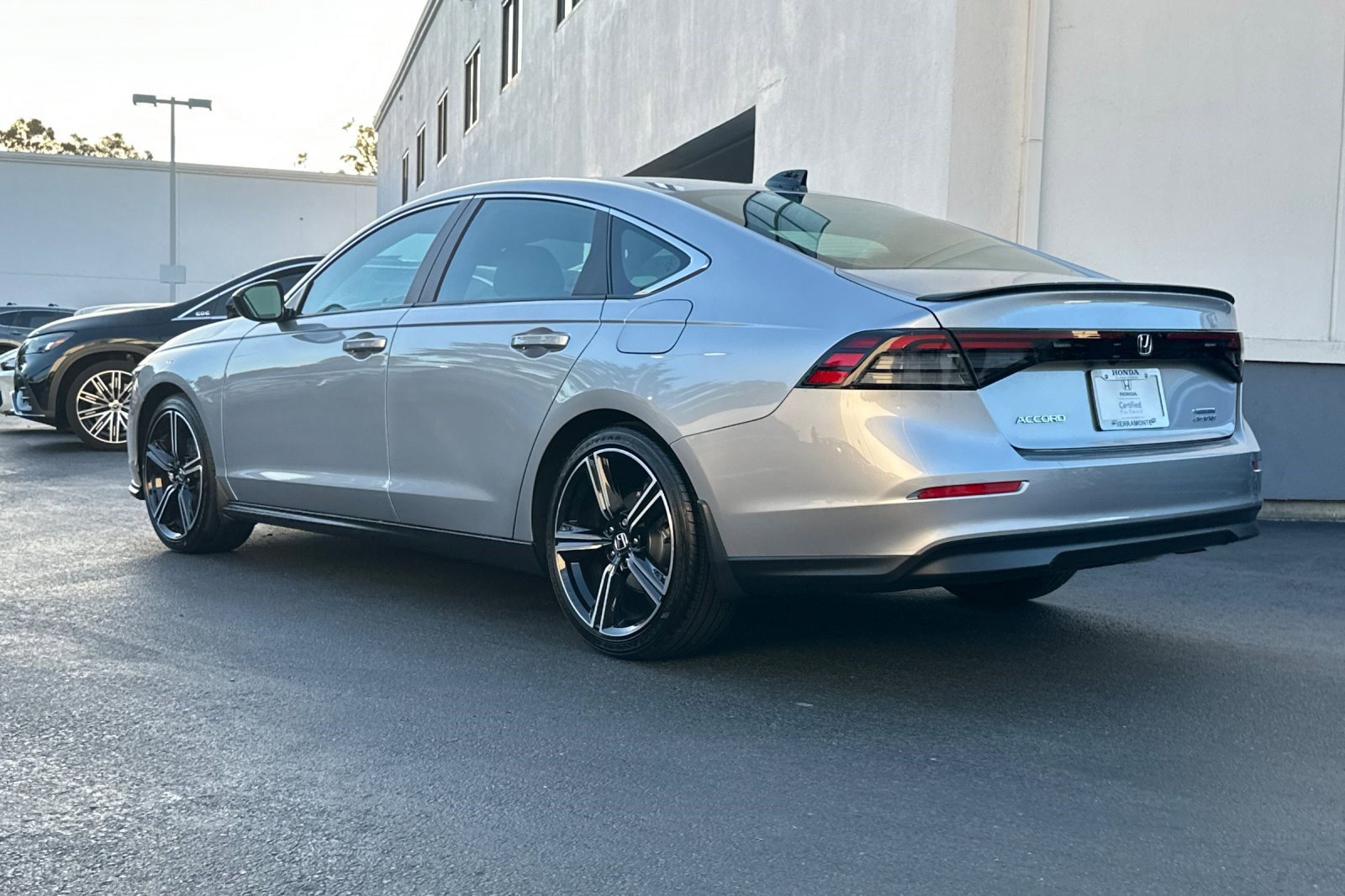 2025 Honda Accord Hybrid Sport photo 3