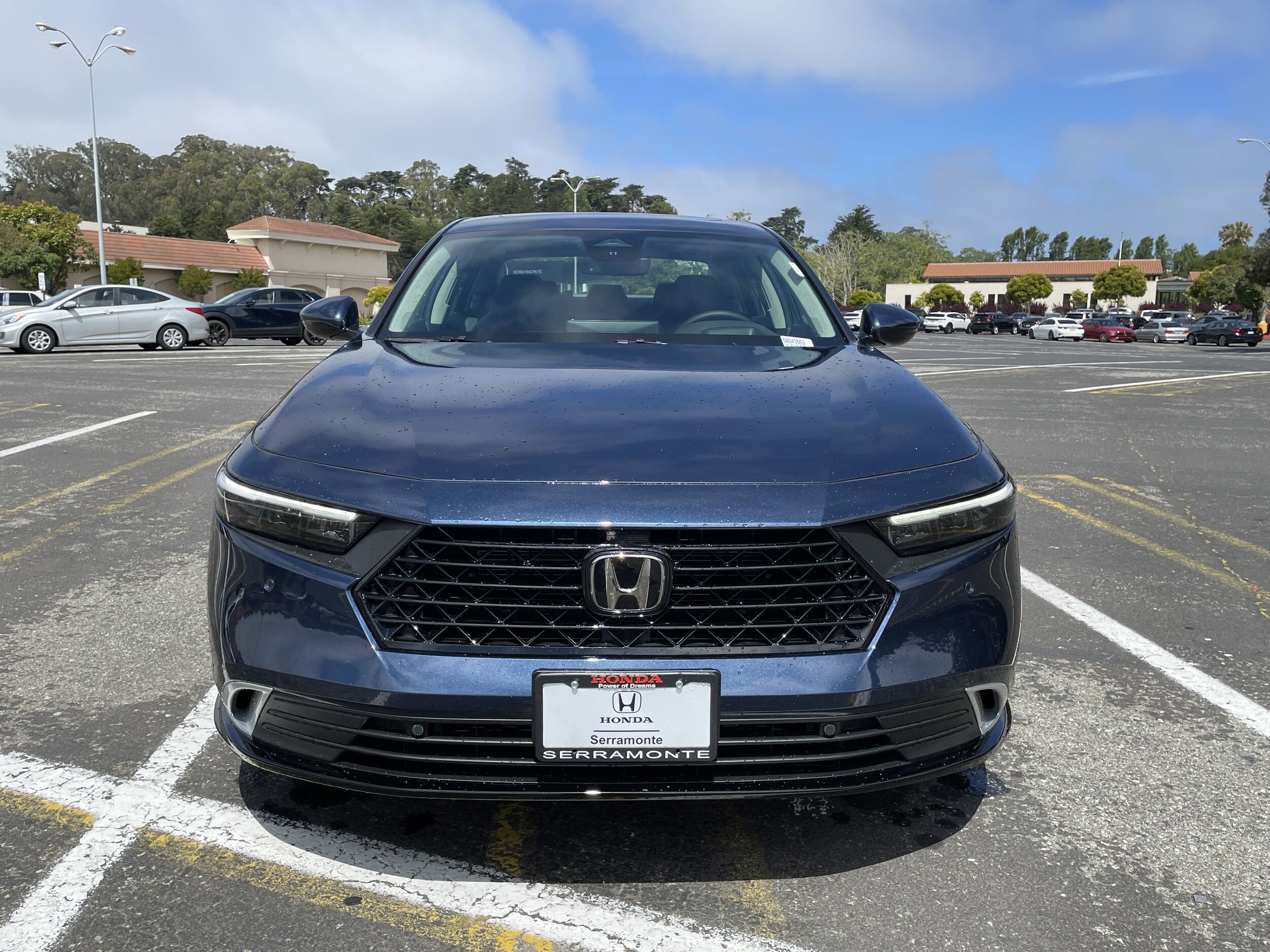 2025 Honda Accord Hybrid Touring photo 4