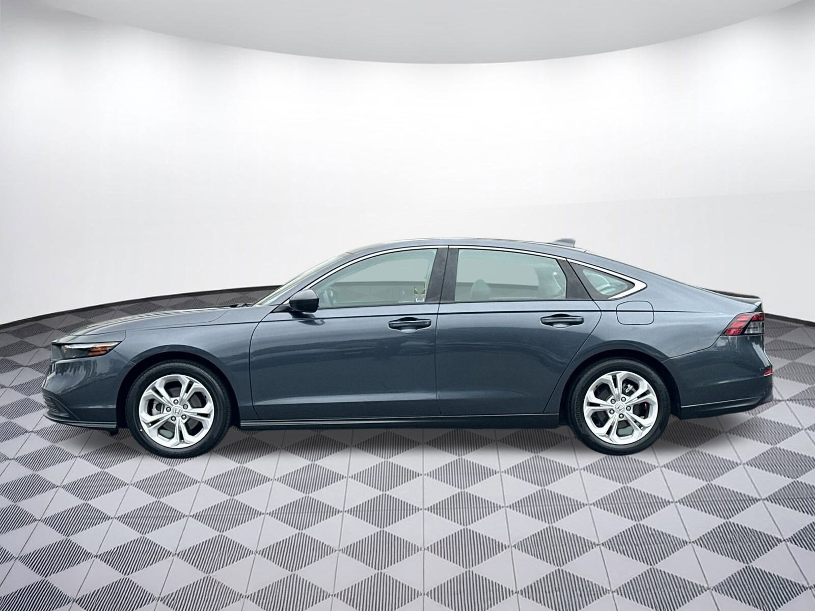 2024 Honda Accord LX photo 2