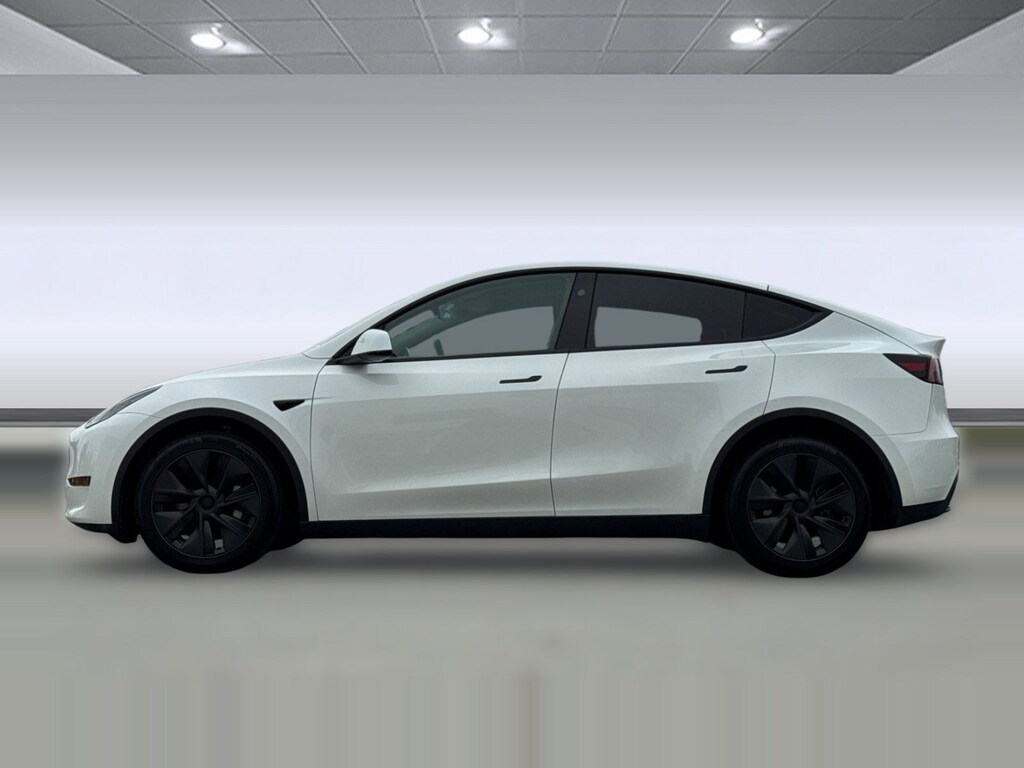 Used 2025 Tesla Model Y Long Range SUV