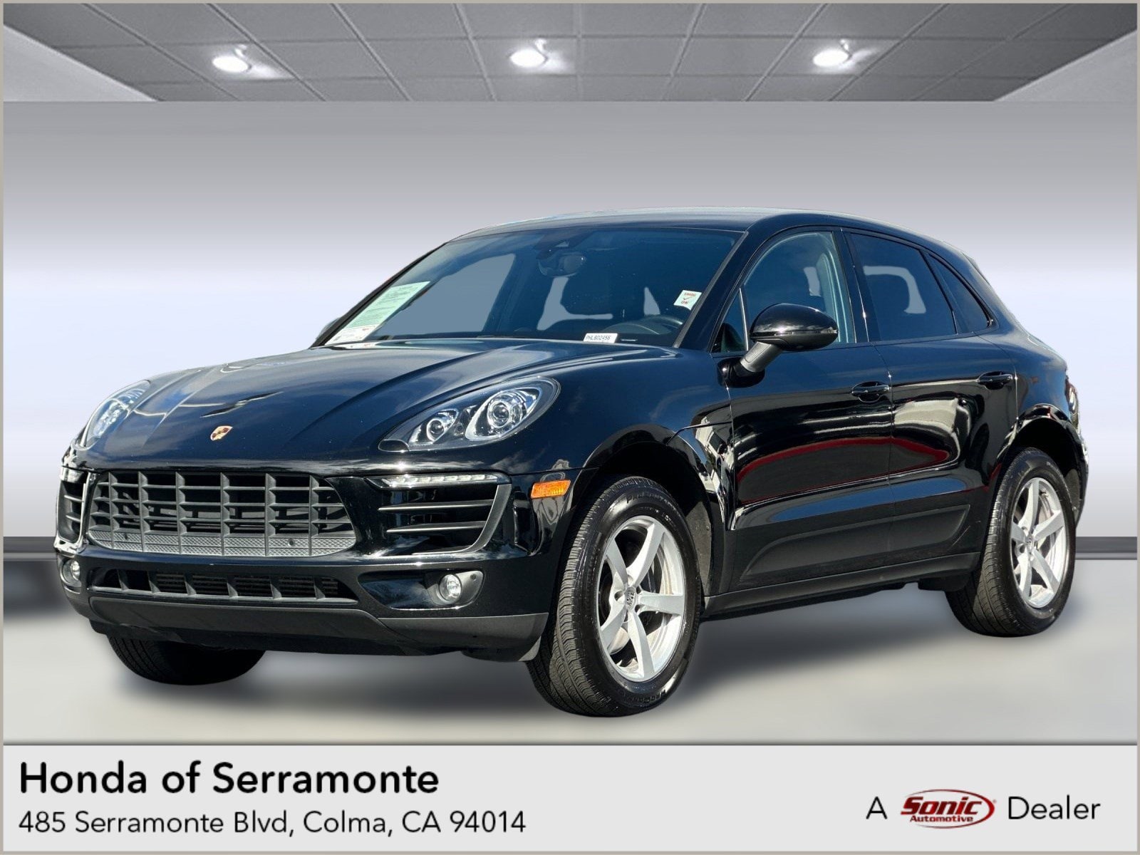 2017 Porsche Macan Base