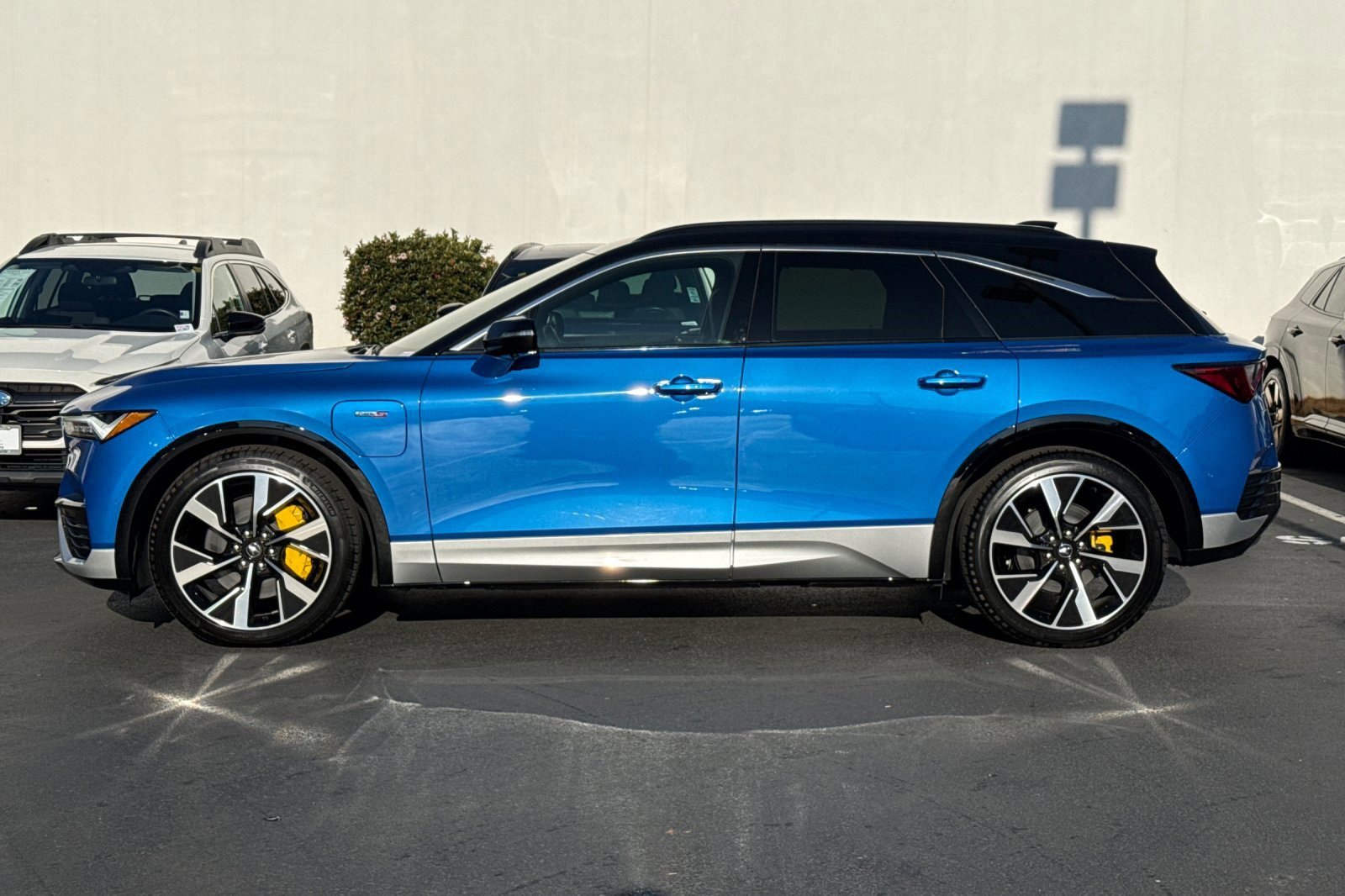 Used 2024 Acura ZDX Type S with VIN 4W5XHPRL2RZ511587 for sale in Colma, CA