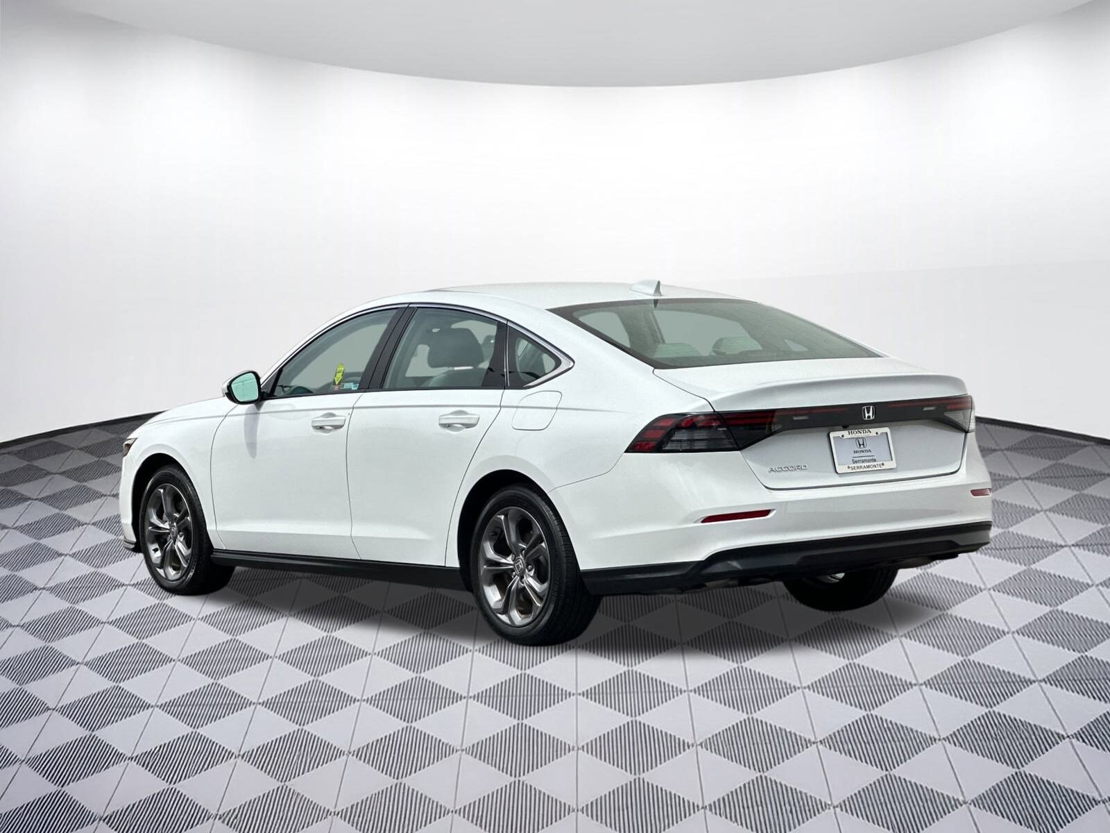 2023 Honda Accord EX photo 3