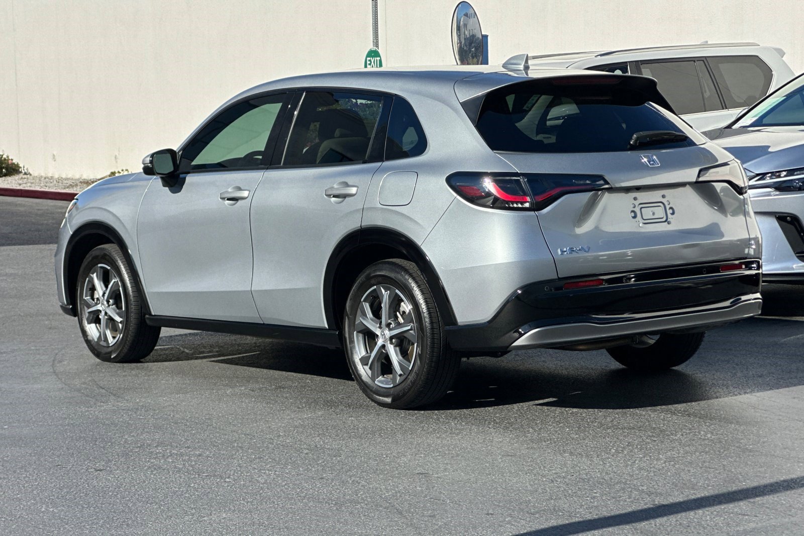 2025 Honda HR-V EX-L photo 3