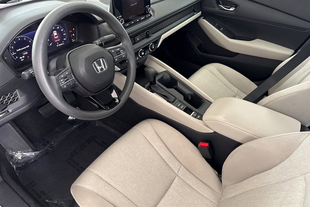 Certified 2023 Honda Accord LX Sedan