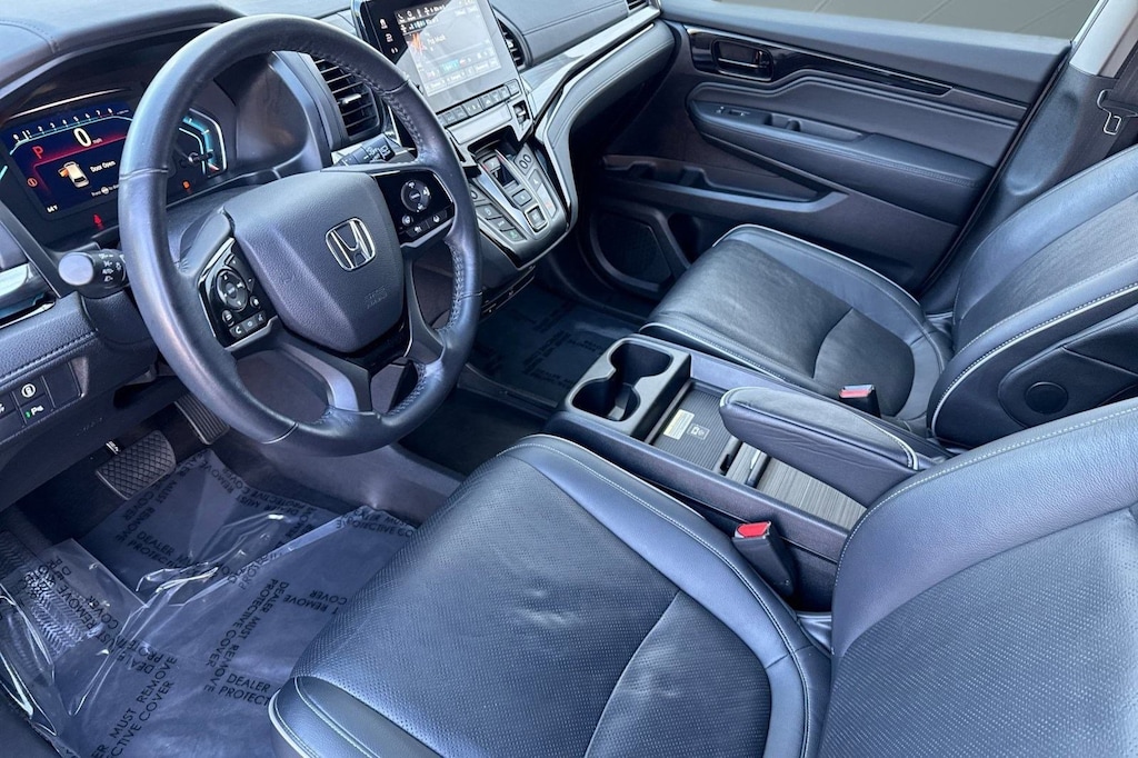 Certified 2024 Honda Odyssey Elite Van
