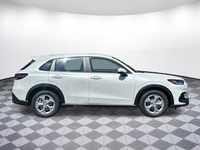 2025 Honda HR-V LX photo 3