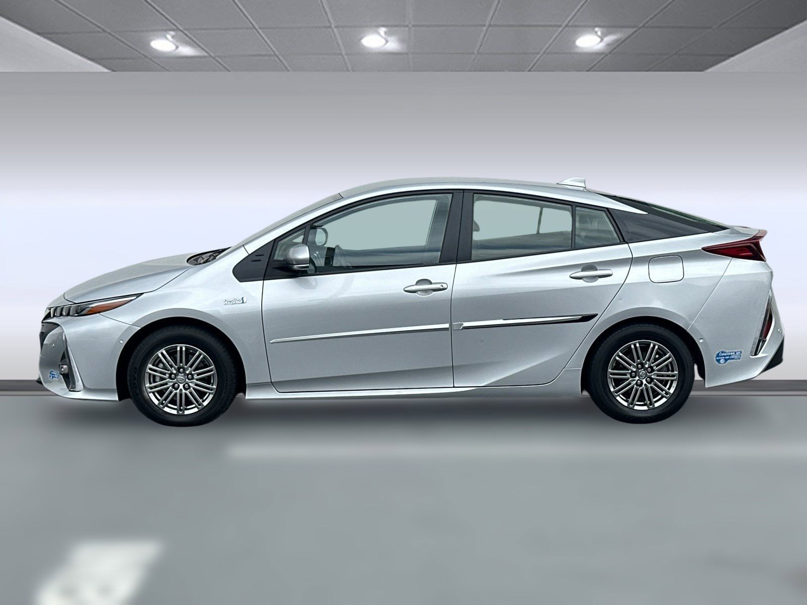 2021 Toyota Prius Prime Limited photo 2