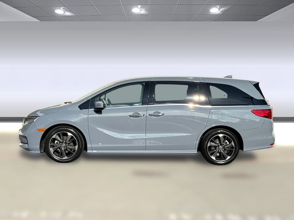 Certified 2024 Honda Odyssey Elite Van