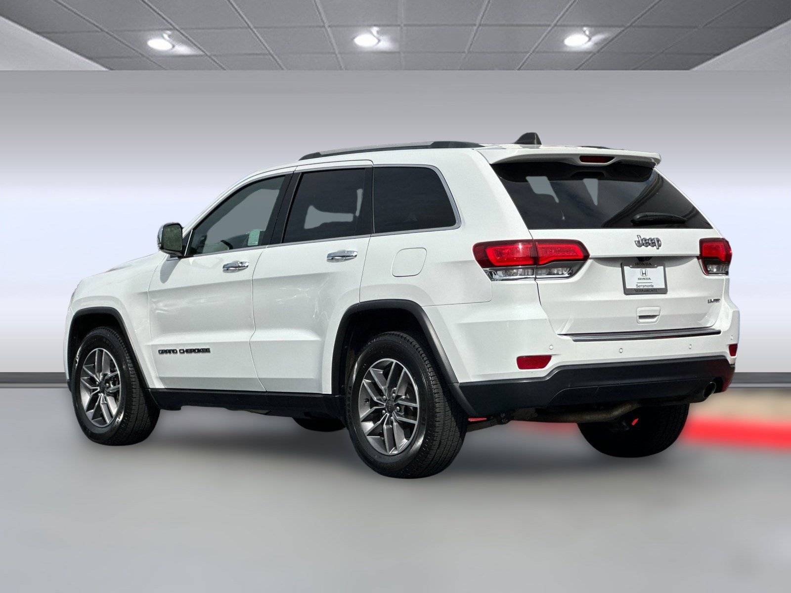 2020 Jeep Grand Cherokee Limited photo 3