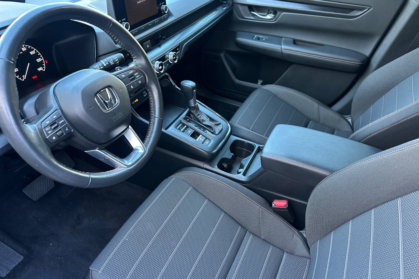 2025 Honda CR-V Hybrid Sport photo 4