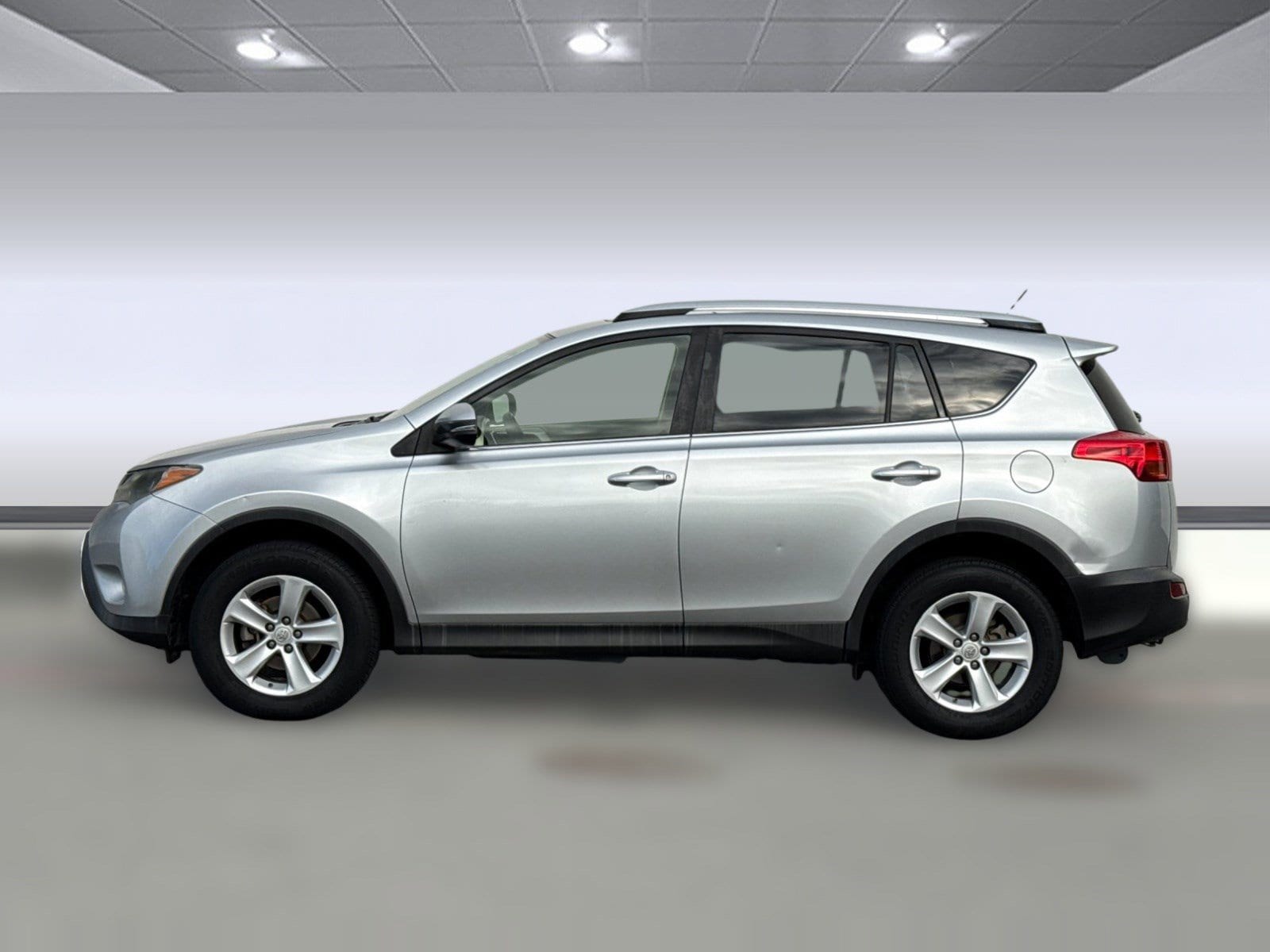 Used 2014 Toyota RAV4 XLE with VIN JTMRFREVXED062567 for sale in Colma, CA