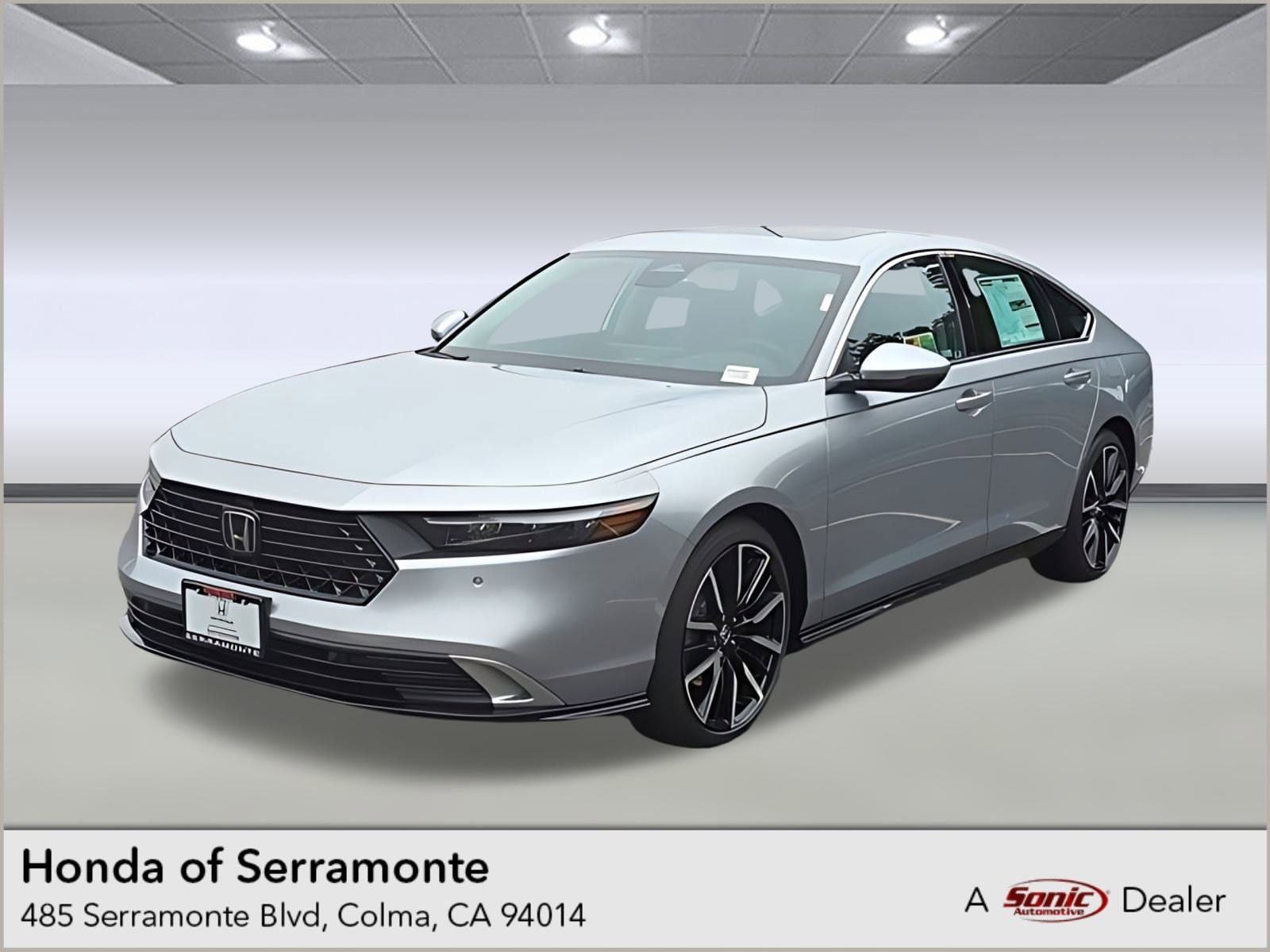 2025 Honda Accord Hybrid Touring's photo