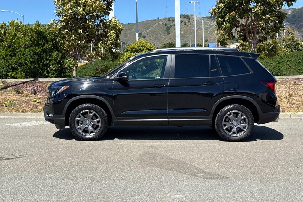 Certified 2024 Honda Passport TrailSport SUV