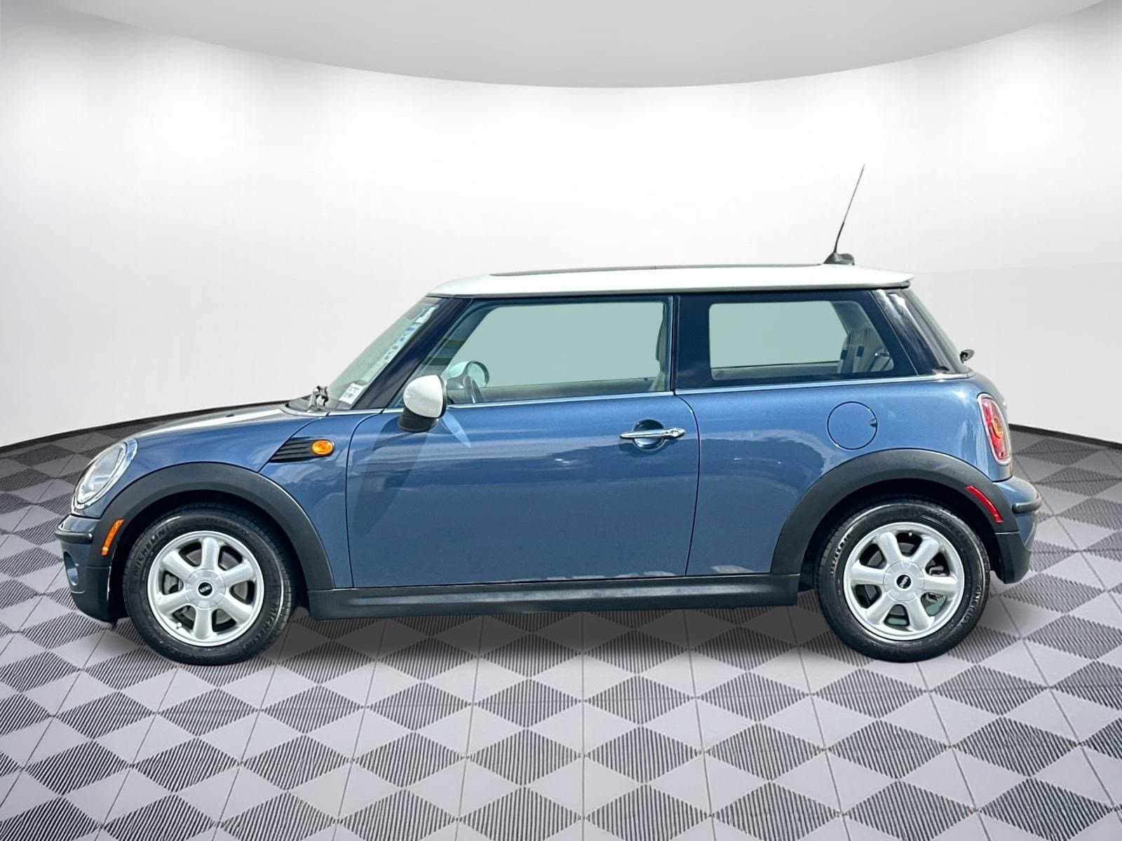 Used 2010 MINI Cooper Base with VIN WMWMF3C53ATU77673 for sale in Colma, CA