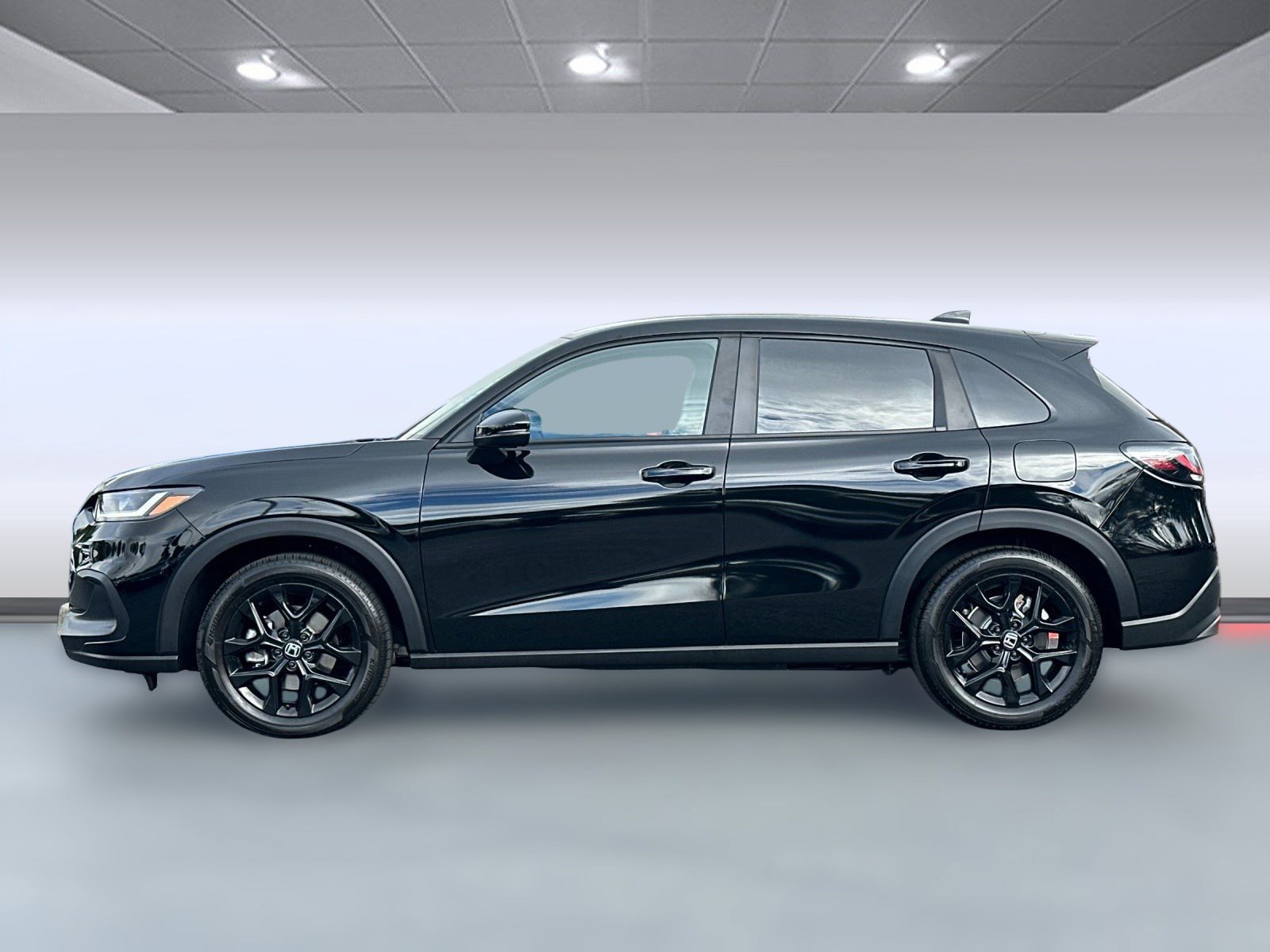 2025 Honda HR-V Sport photo 2