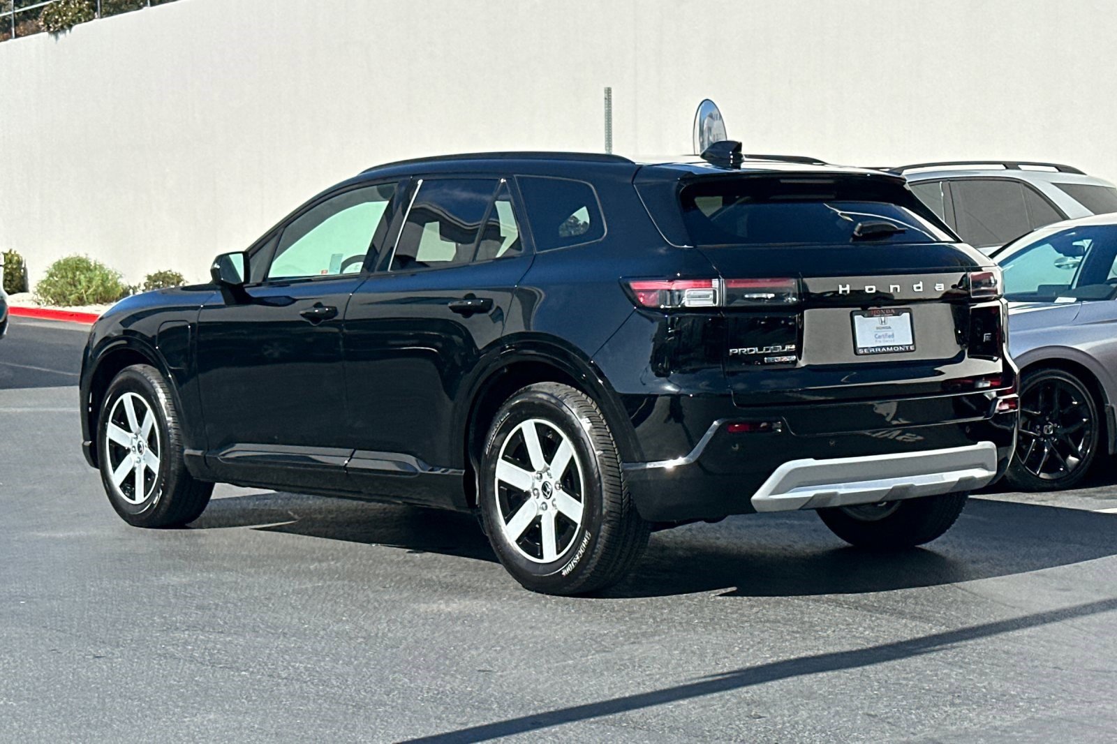 2024 Honda Prologue Touring photo 3