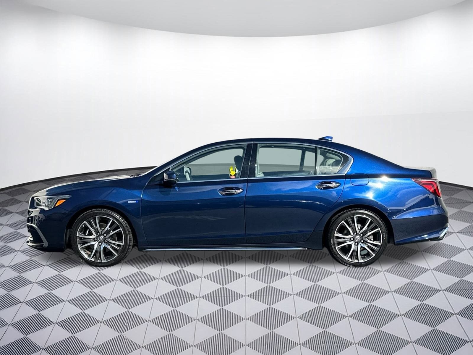 2018 Acura RLX Sport Hybrid Advance photo 2