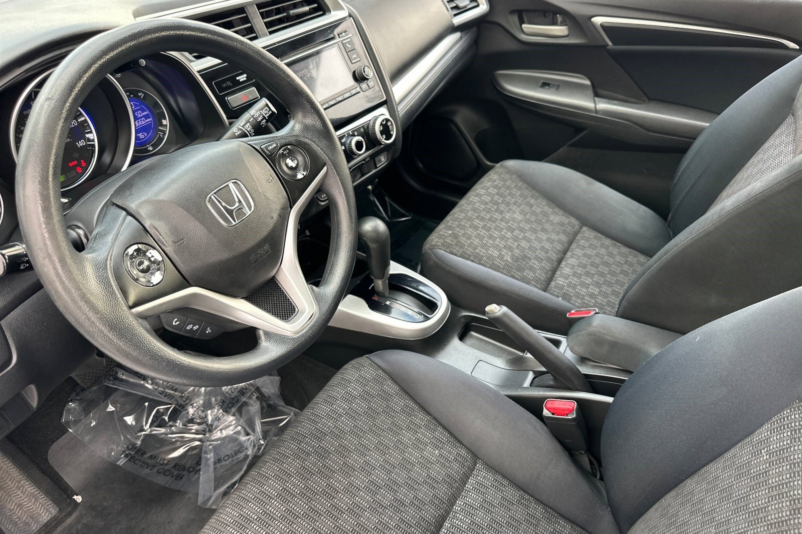 2016 Honda Fit LX photo 4